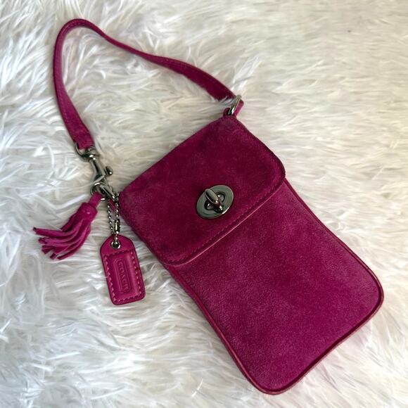 y2k COACH Vintage Pink Suede Turnlock Card Case / Holder Wristlet - Picture 1 of 11